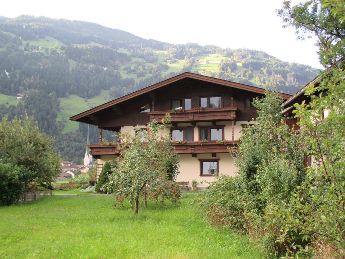 Hotel Gaestehaus Klammerschneider à Zell am Ziller Extérieur photo
